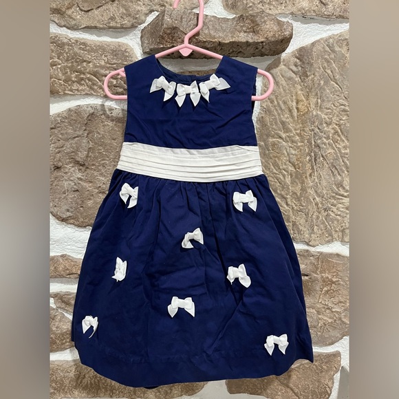 Robe Fille HARTSTRINGS Taille 8 - Imprimé Floral Sans Manches - Très Bon état Occasion